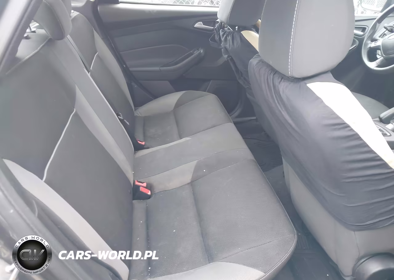 2014 Ford Focus Se VIN:1FADP3F26EL221380 - 8