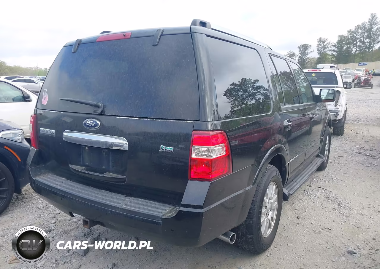 2013 Ford Expedition Limited VIN:1FMJU1K59DEF08382 - 4