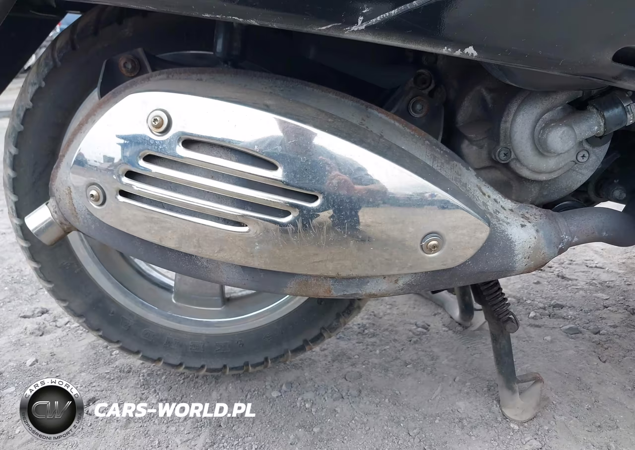 2016 Vespa Gts 300 Super VIN:ZAPM459L6G5300461 - 8