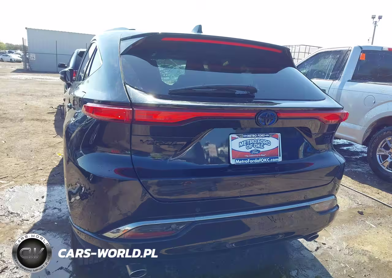 2023 Toyota Venza Nightshade Edition VIN:JTEAAAAH6PJ132773 - 17