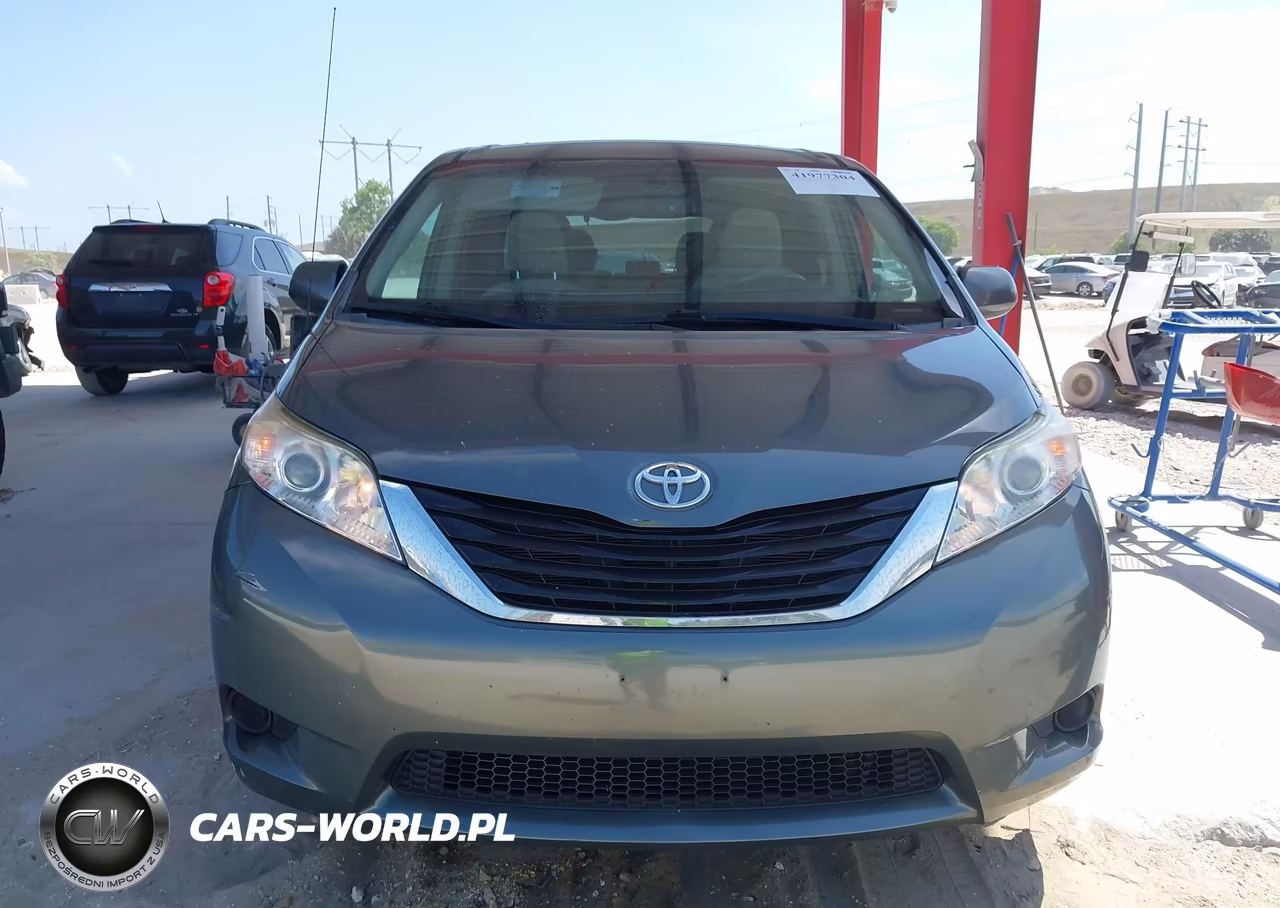 2014 Toyota Sienna Le V6 8 Passenger VIN:5TDKK3DC9ES423561 - 12
