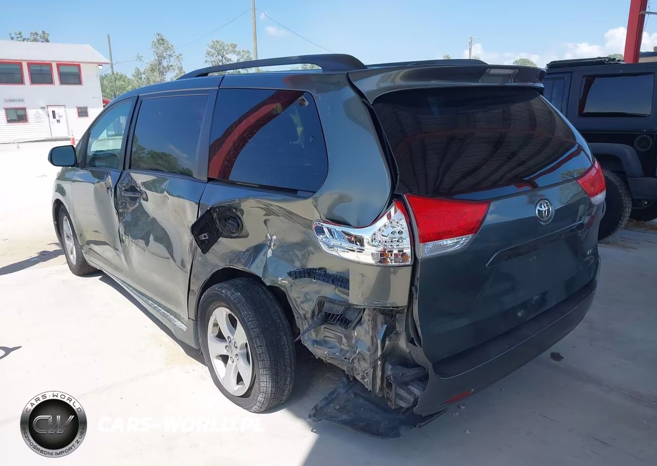 2014 Toyota Sienna Le V6 8 Passenger VIN:5TDKK3DC9ES423561 - 6