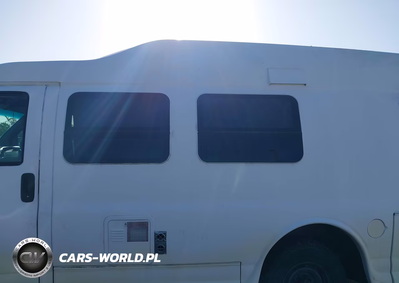 2000 Chevrolet Express Rv Cutaway VIN:1GBHG31R5Y1208852 - 14