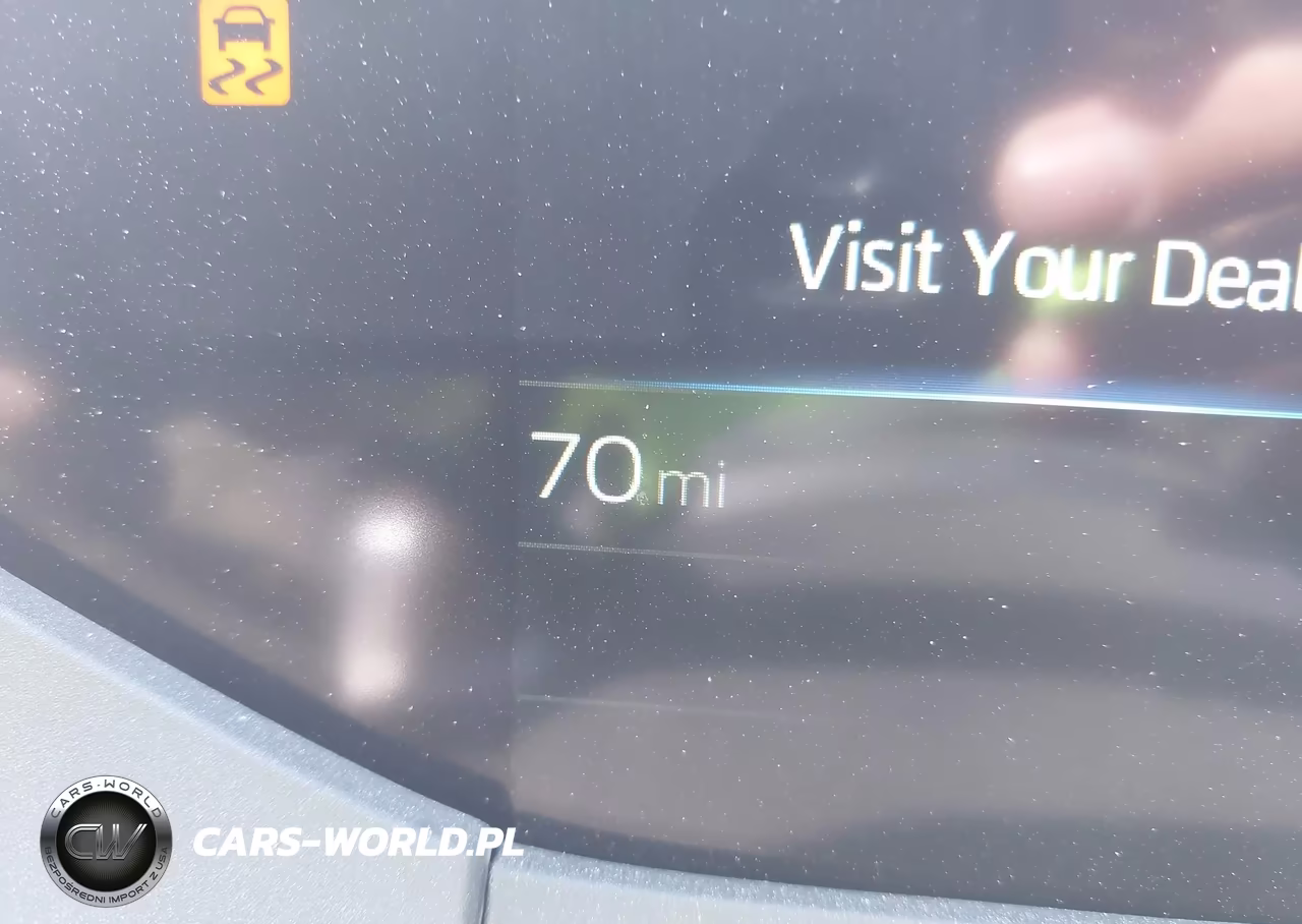 2025 Toyota Prius Xle VIN:JTDACAAU5S3051322 - 15