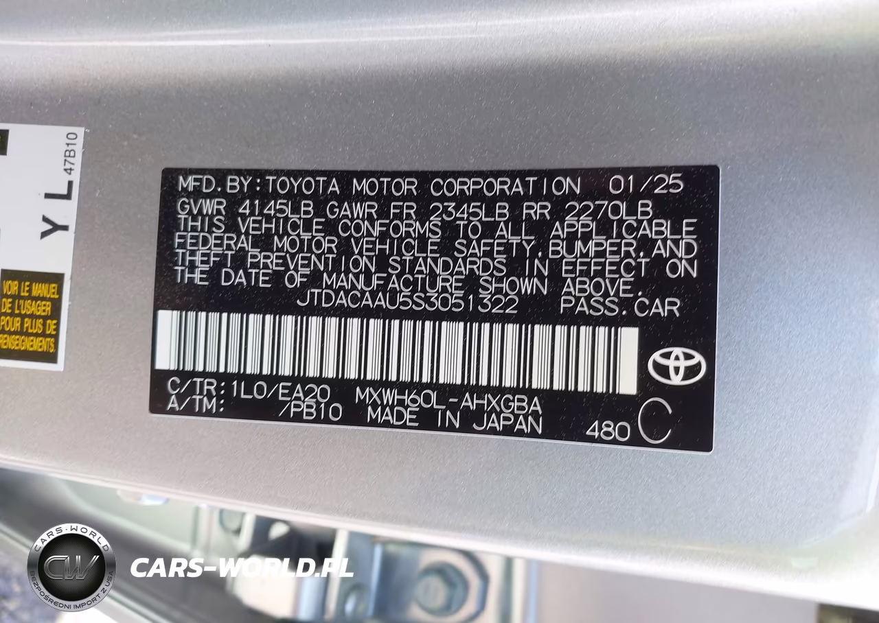2025 Toyota Prius Xle VIN:JTDACAAU5S3051322 - 9