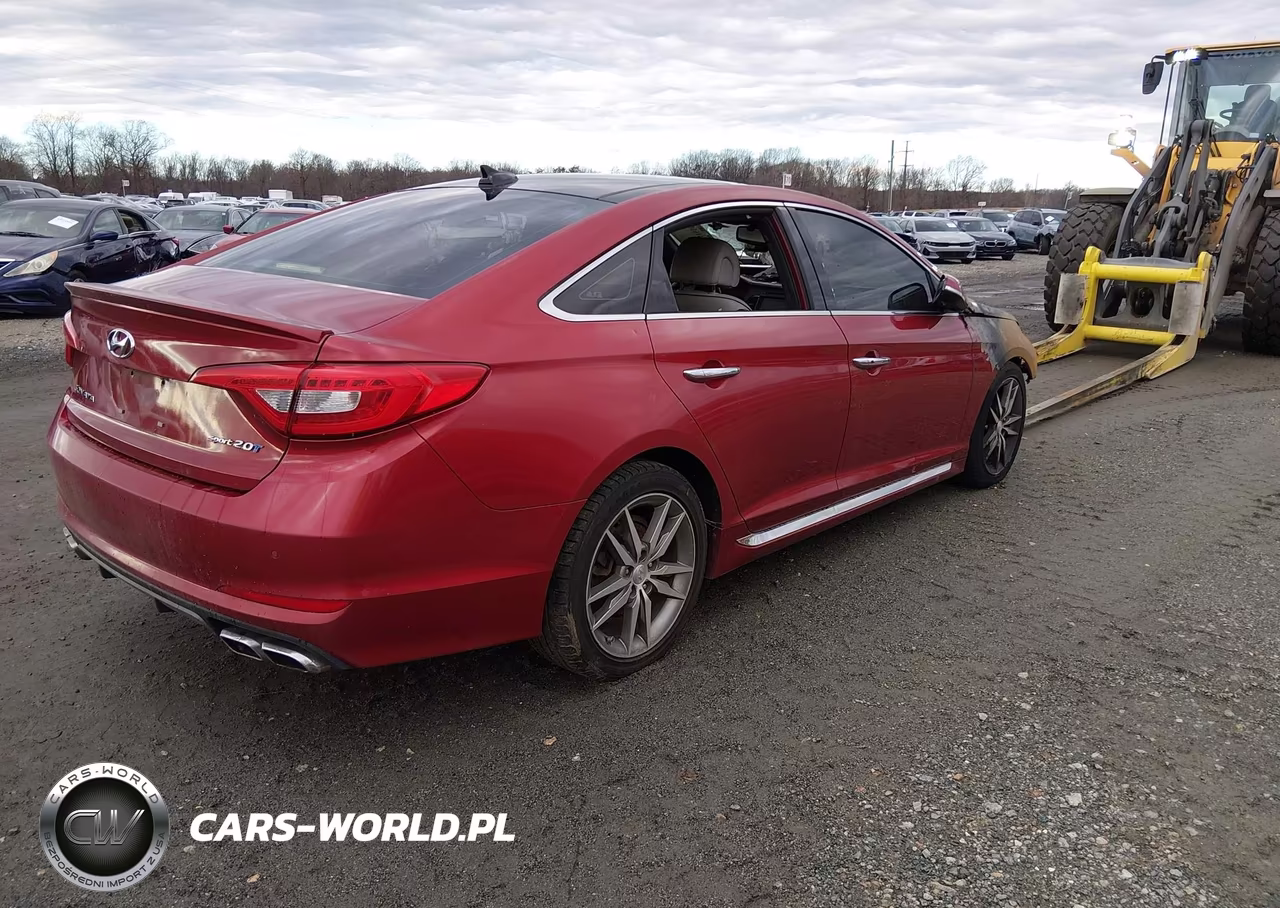 2015 Hyundai Sonata Sport 2.0T VIN:5NPE34ABXFH081444 - 4