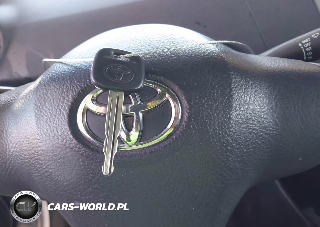 2012 Toyota Yaris VIN:JTDBT4K39CL015100 - 11