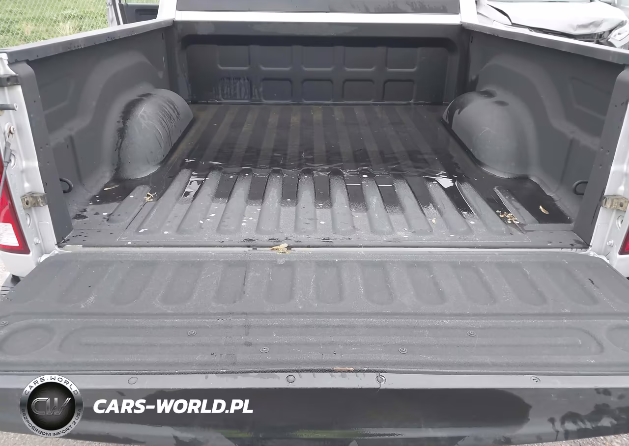 2016 Ram 1500 Express VIN:1C6RR6KT4GS119148 - 17
