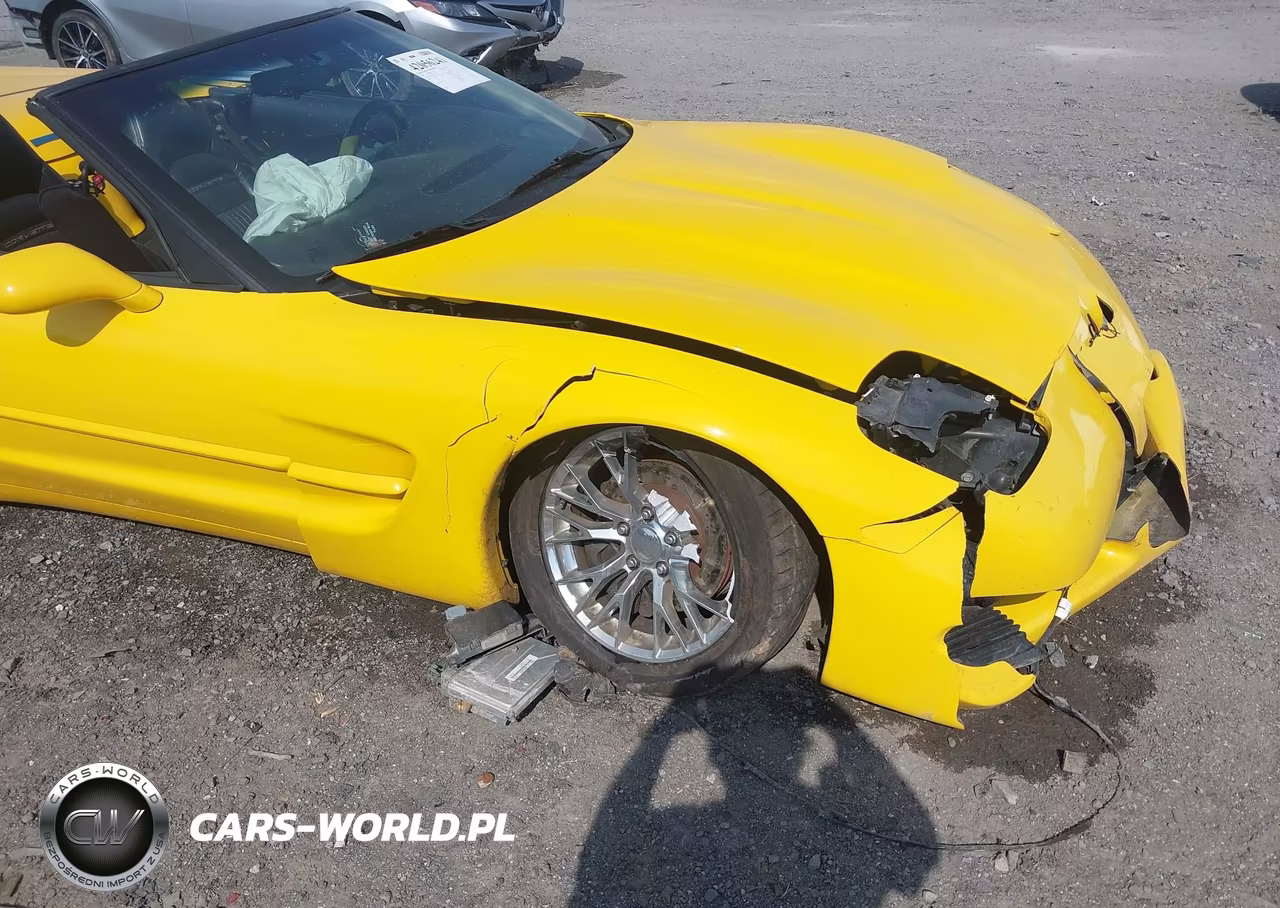 2000 Chevrolet Corvette VIN:1G1YY32G2Y5119778 - 17