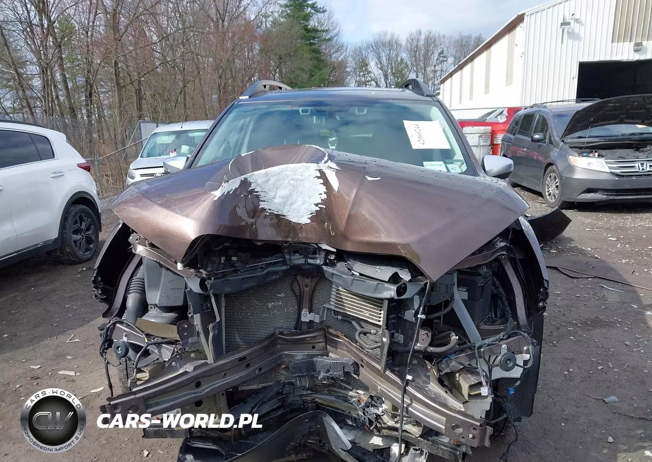 2019 Subaru Ascent Touring VIN:4S4WMARD2K3418762 - 6