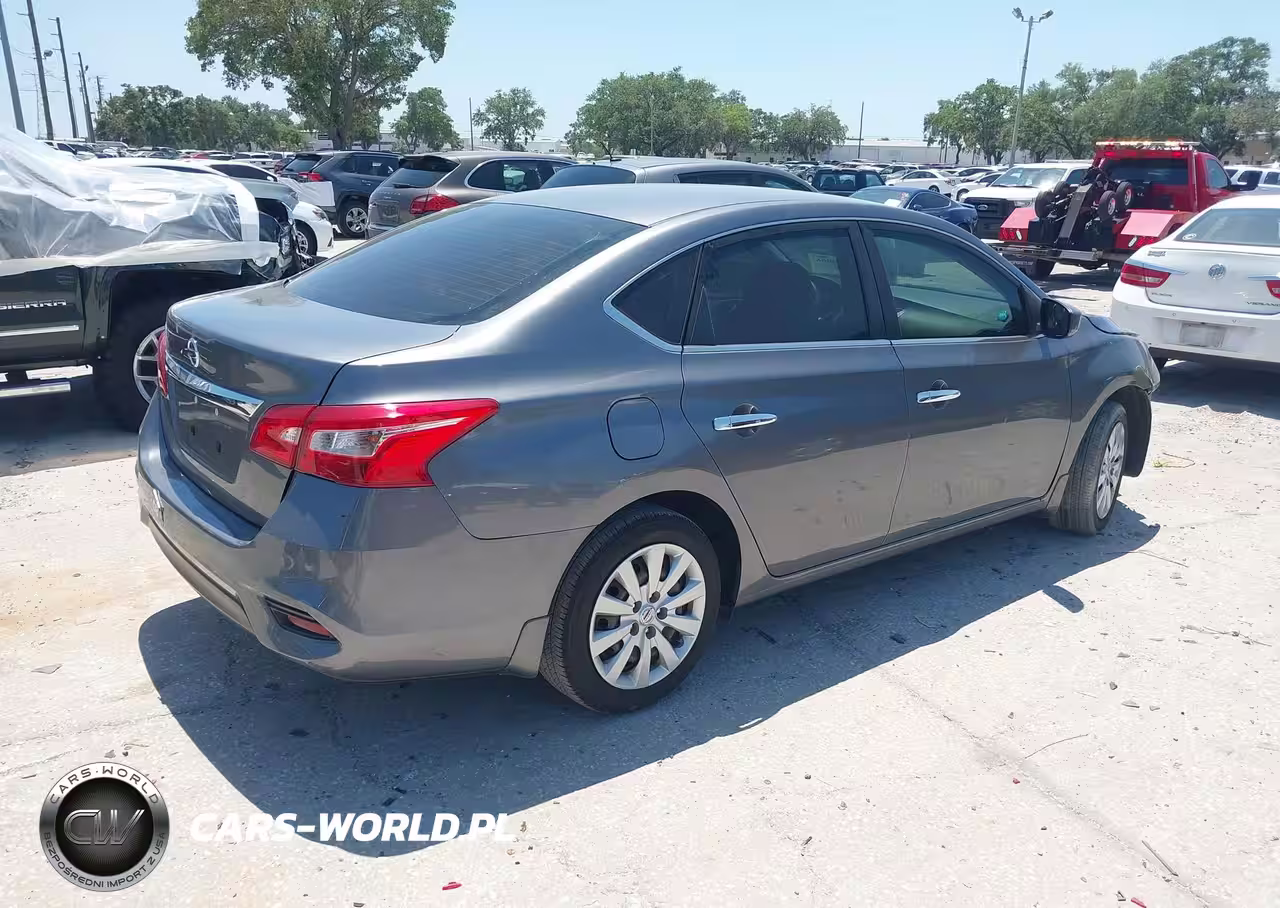 2019 Nissan Sentra S VIN:3N1AB7AP7KY441316 - 4