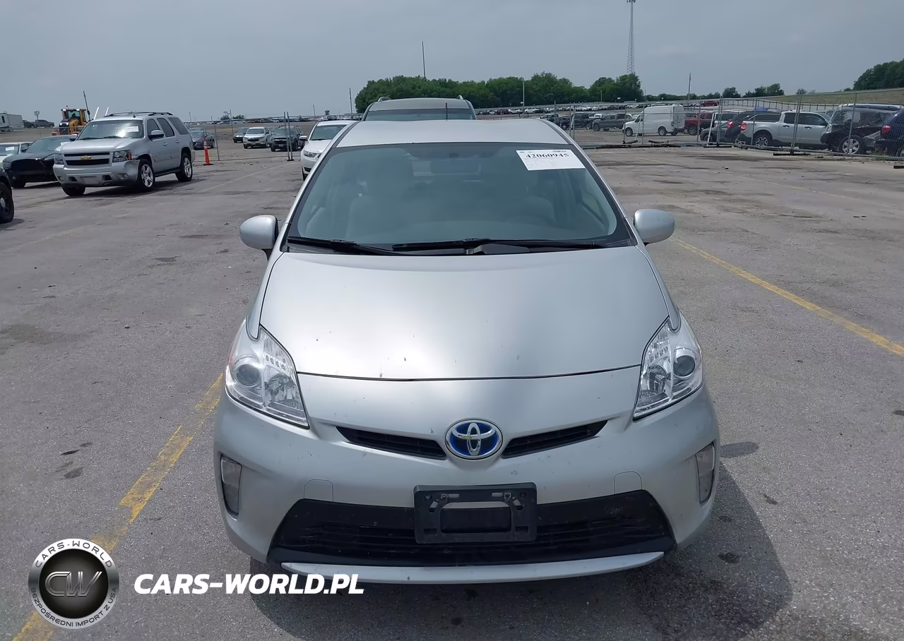 2013 Toyota Prius VIN:JTDKN3DU2D5608507 - 6