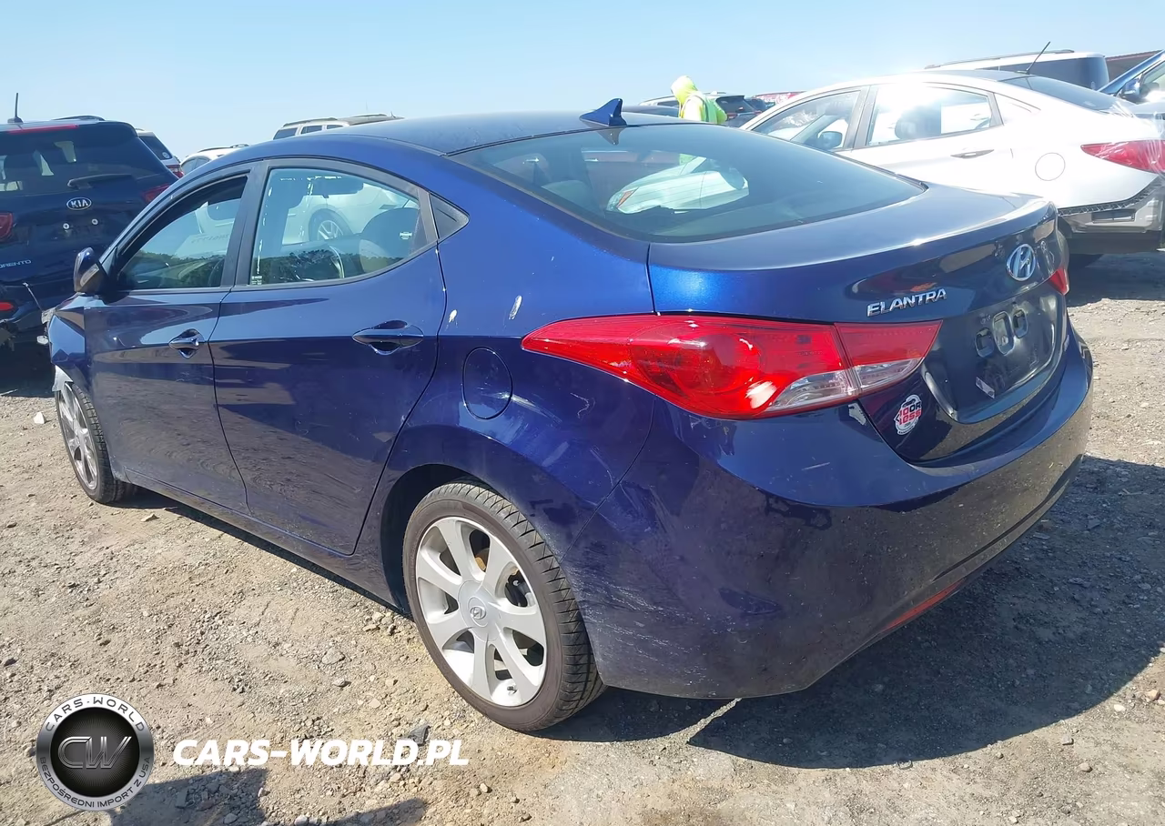 2013 Hyundai Elantra Limited VIN:5NPDH4AE4DH440730 - 3