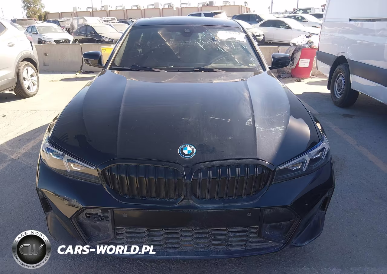 2023 BMW 3 Series 330E VIN:3MW39FF05P8C83697 - 12