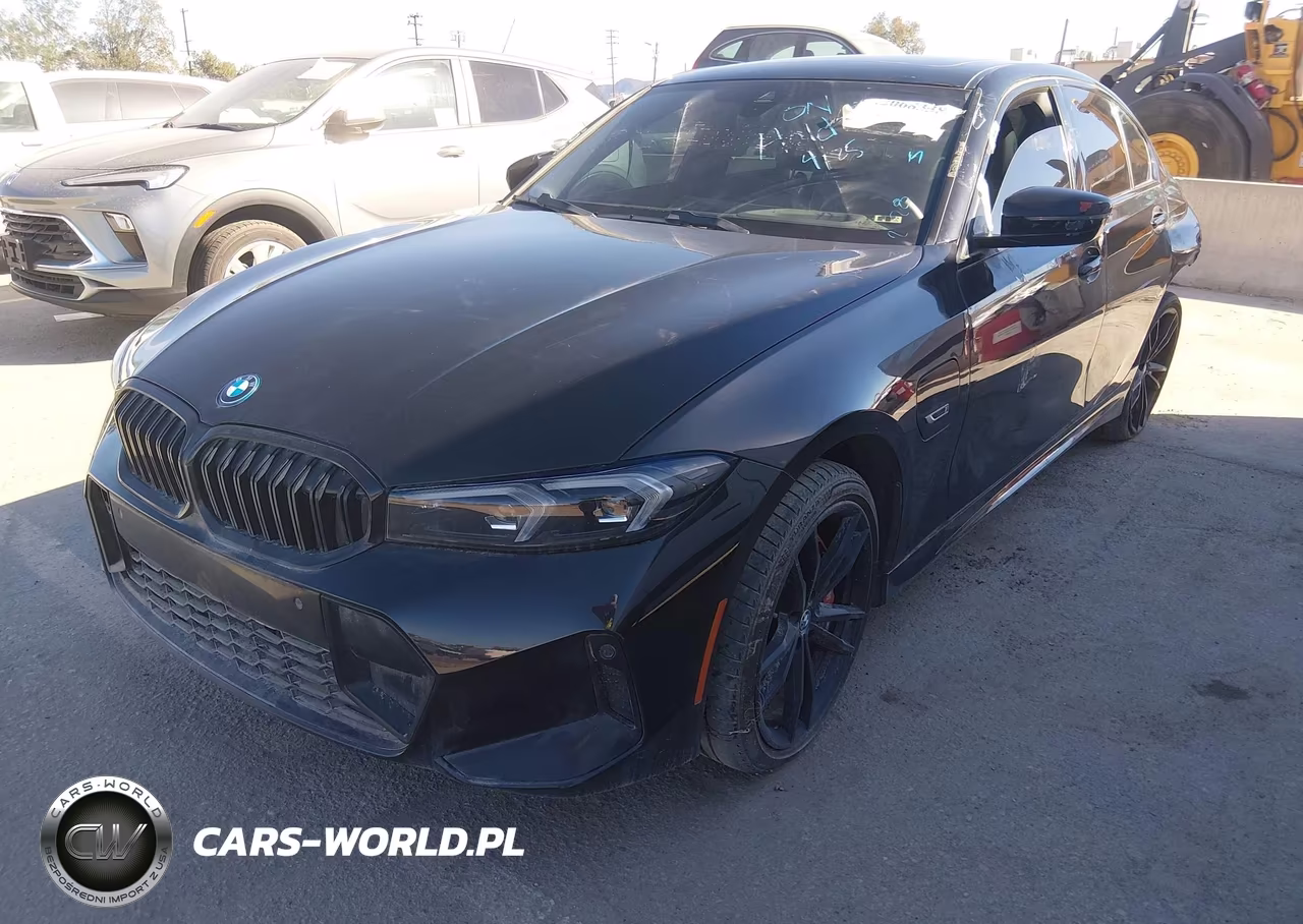 2023 BMW 3 Series 330E VIN:3MW39FF05P8C83697 - 2