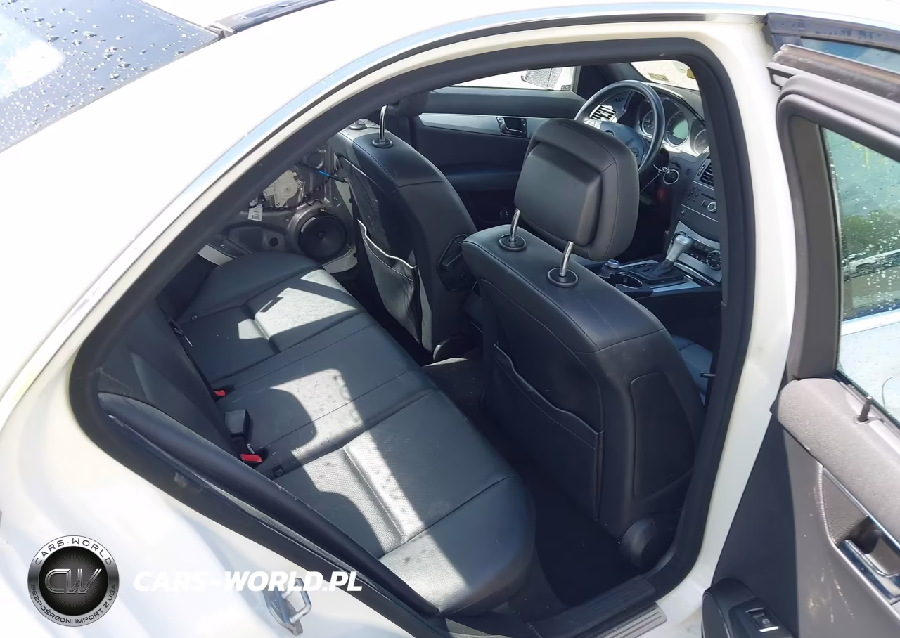 2011 Mercedes-Benz C 300 Luxury 4Matic-Sport 4Matic VIN:WDDGF8BB4BR166147 - 8
