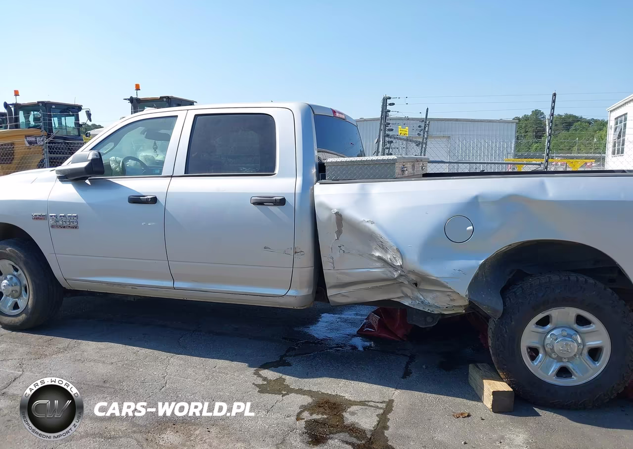 2018 Ram 2500 Tradesman 4X2 8' Box VIN:3C6TR4HT6JG144200 - 14