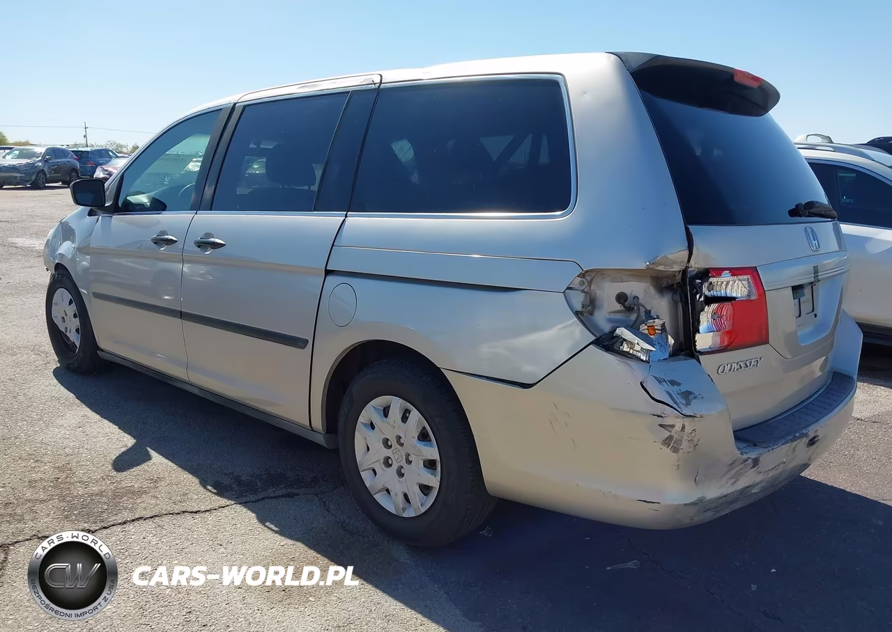 2006 Honda Odyssey Lx VIN:5FNRL38256B060873 - 3