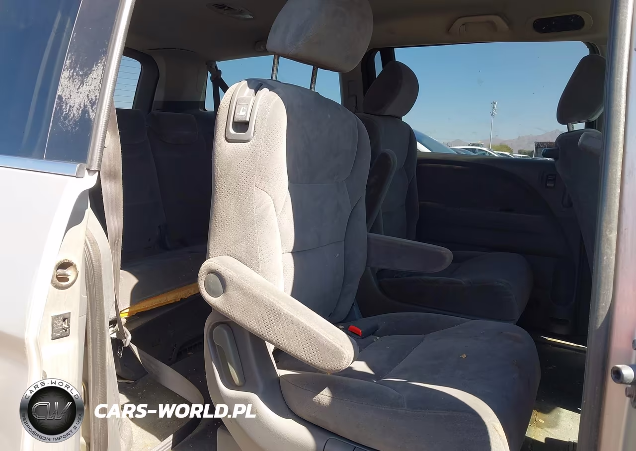2006 Honda Odyssey Lx VIN:5FNRL38256B060873 - 8