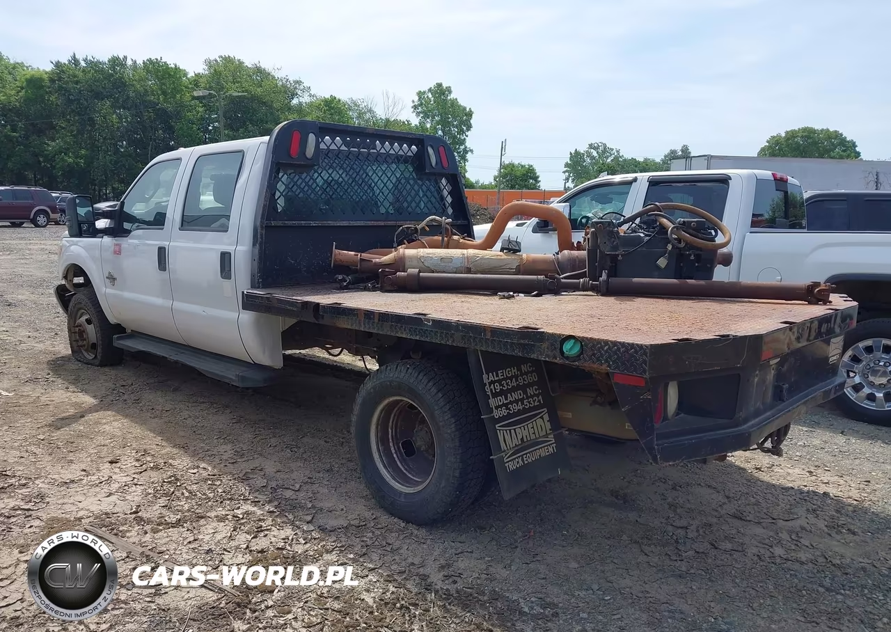 2016 Ford F-350 Chassis Xl VIN:1FD8W3HT4GEC10157 - 3