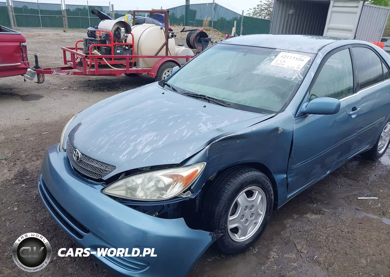 2002 Toyota Camry Le V6 VIN:4T1BF32K02U518382 - 6