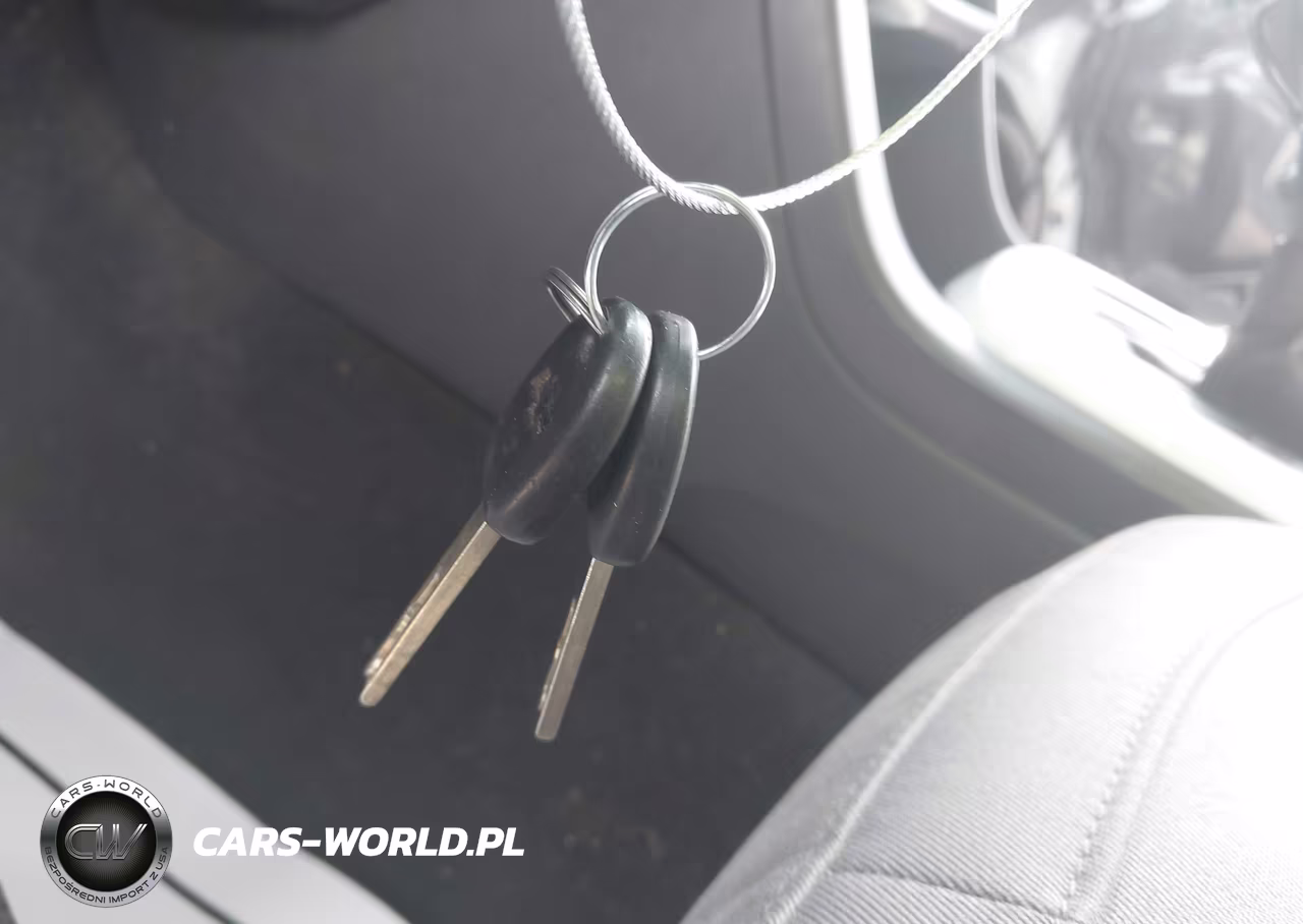 2019 Chevrolet Colorado Wt VIN:1GCHTBEA4K1301665 - 11