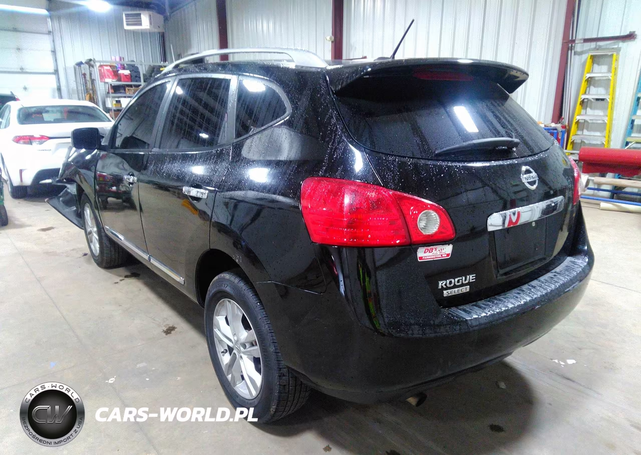 2015 Nissan Rogue Select S VIN:JN8AS5MT7FW666024 - 3
