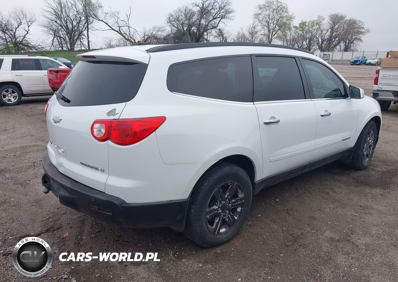 2009 Chevrolet Traverse Lt VIN:1GNEV23DX9S103016 - 4