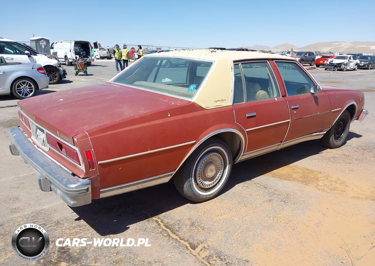 1977 Chevrolet Caprice VIN:1N69L7C174817 - 4