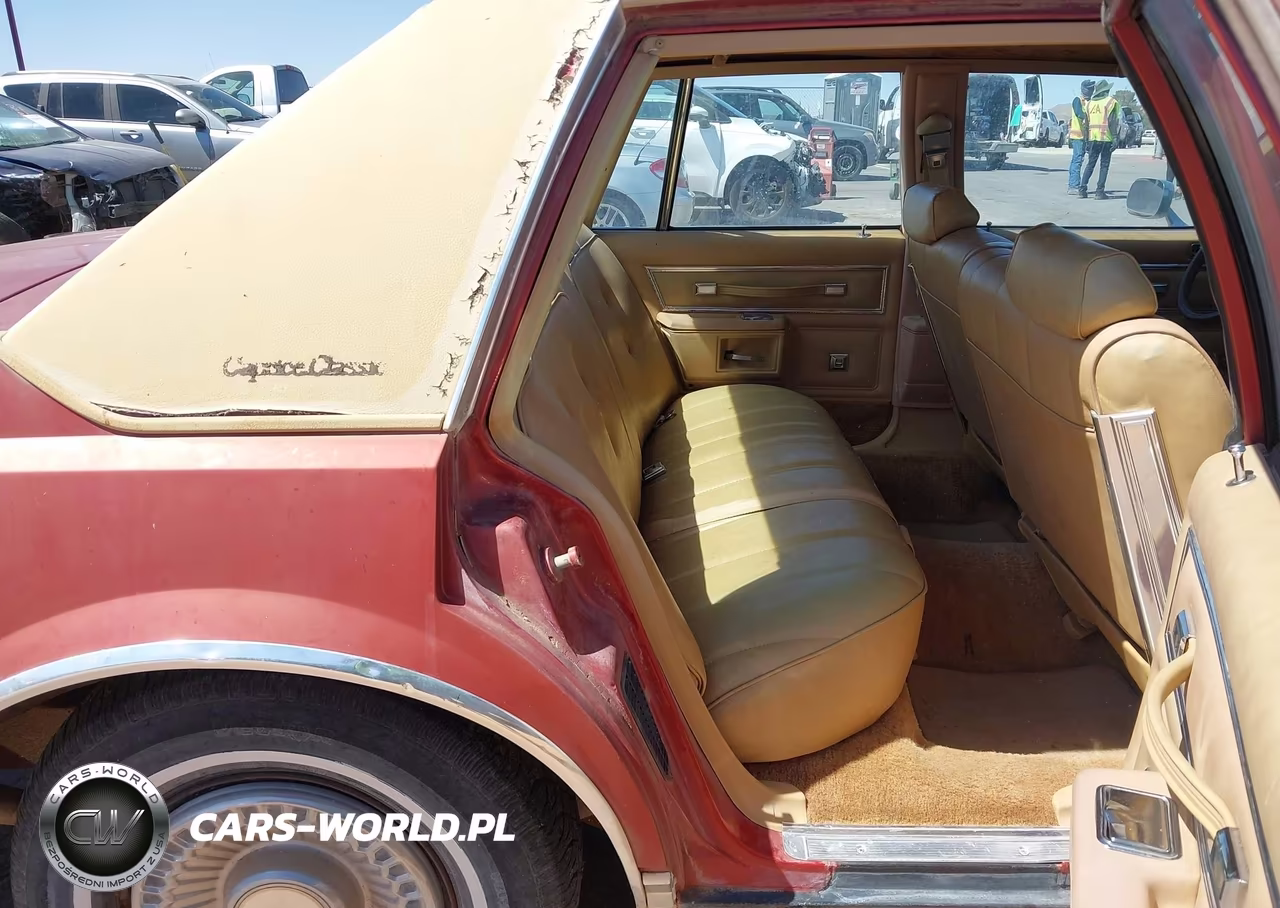 1977 Chevrolet Caprice VIN:1N69L7C174817 - 8