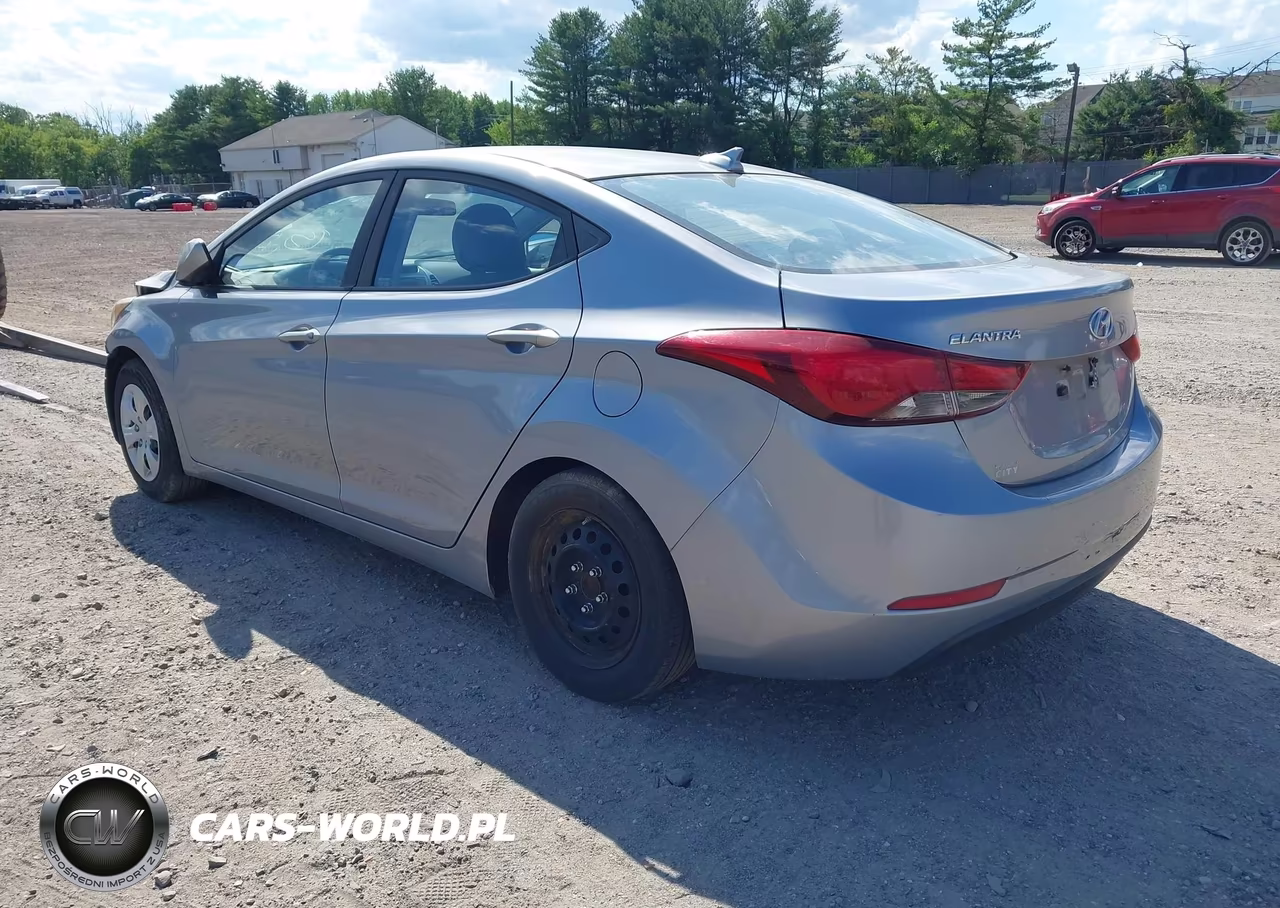 2016 Hyundai Elantra Se VIN:5NPDH4AE6GH785777 - 3