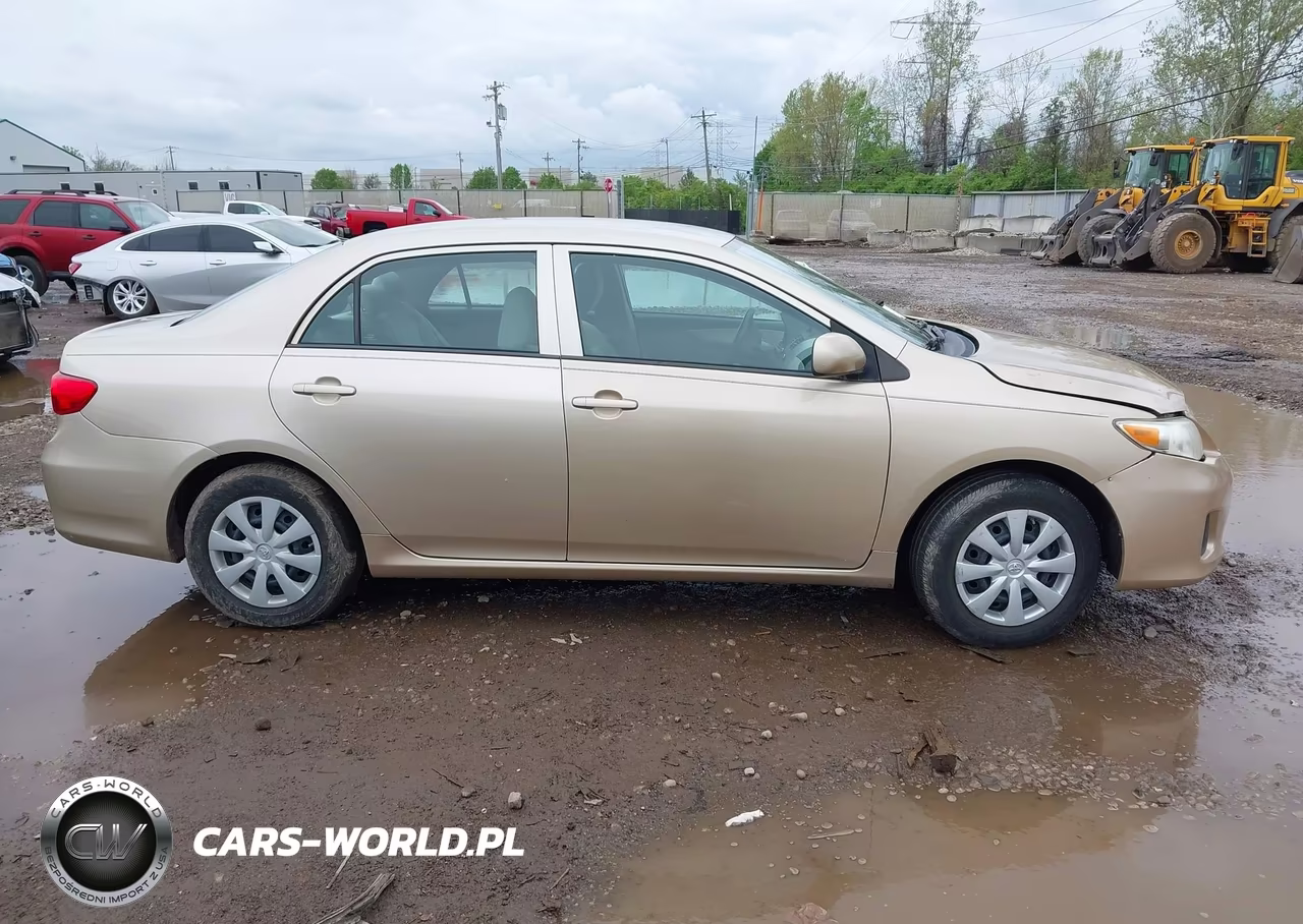 2013 Toyota Corolla L VIN:5YFBU4EE5DP215796 - 13
