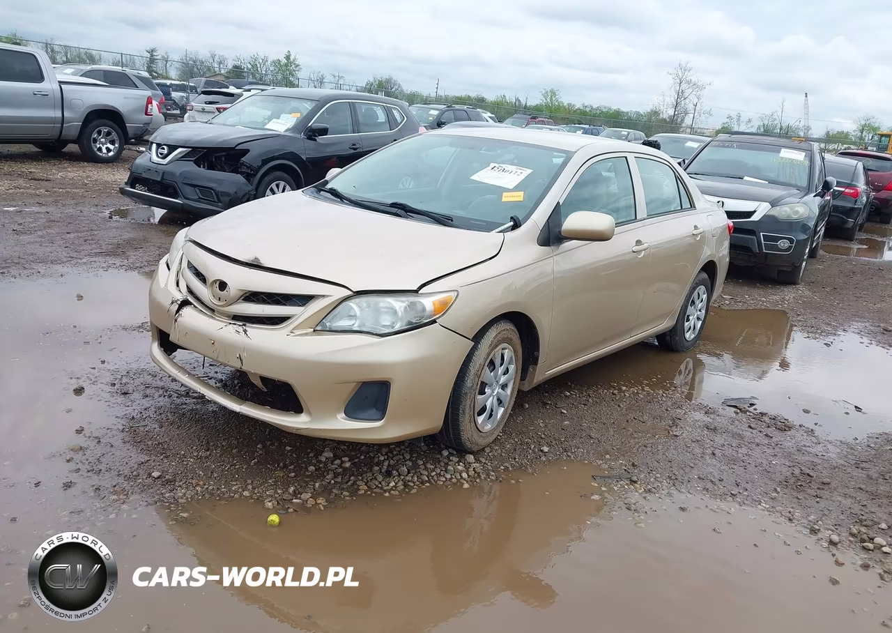 2013 Toyota Corolla L VIN:5YFBU4EE5DP215796 - 2