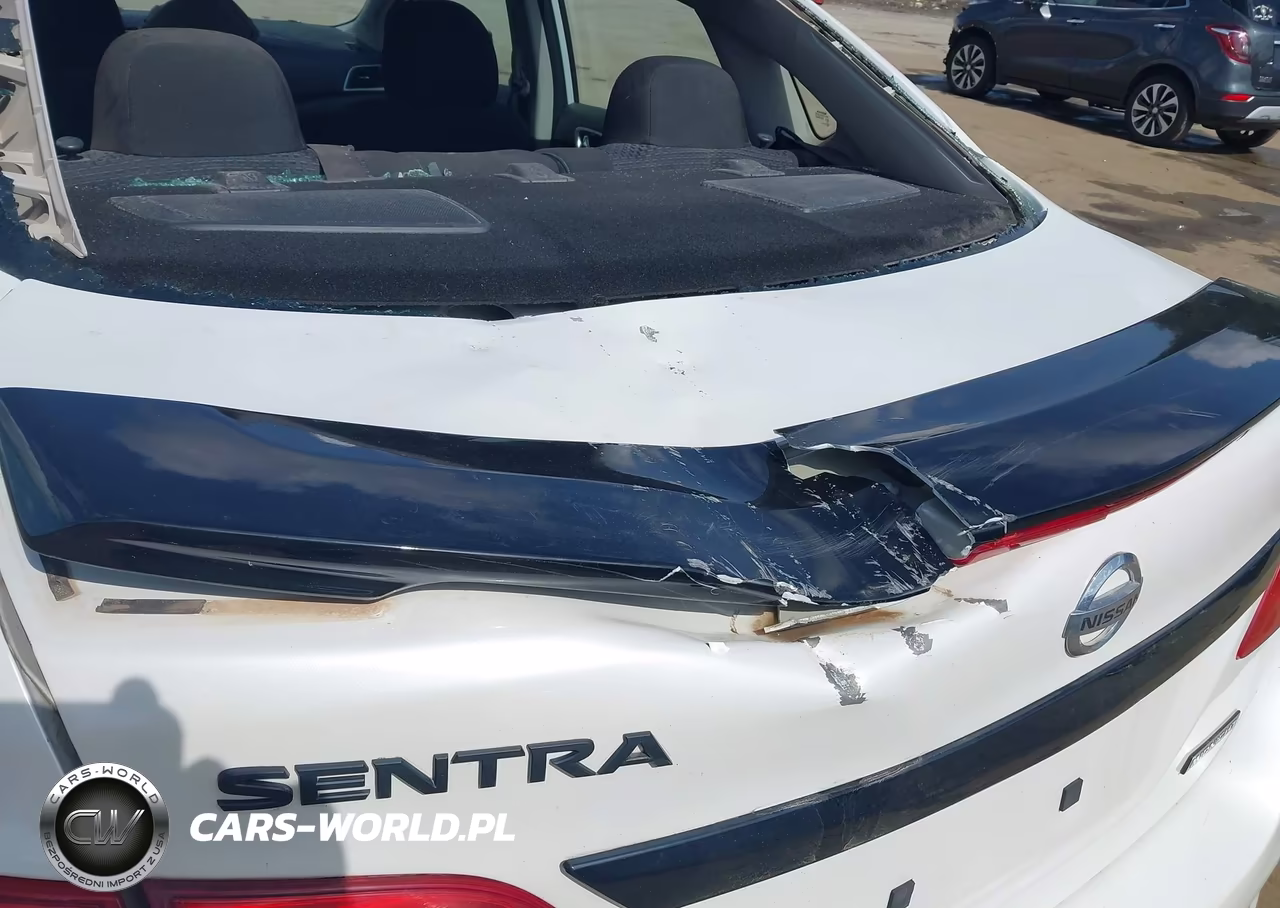 2018 Nissan Sentra Sr VIN:3N1AB7AP4JY262973 - 19
