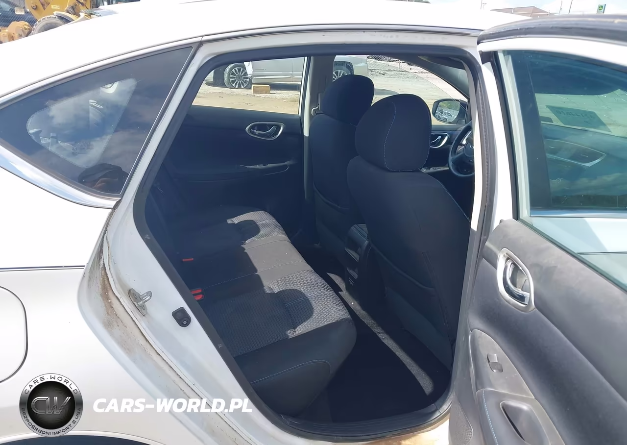 2018 Nissan Sentra Sr VIN:3N1AB7AP4JY262973 - 8