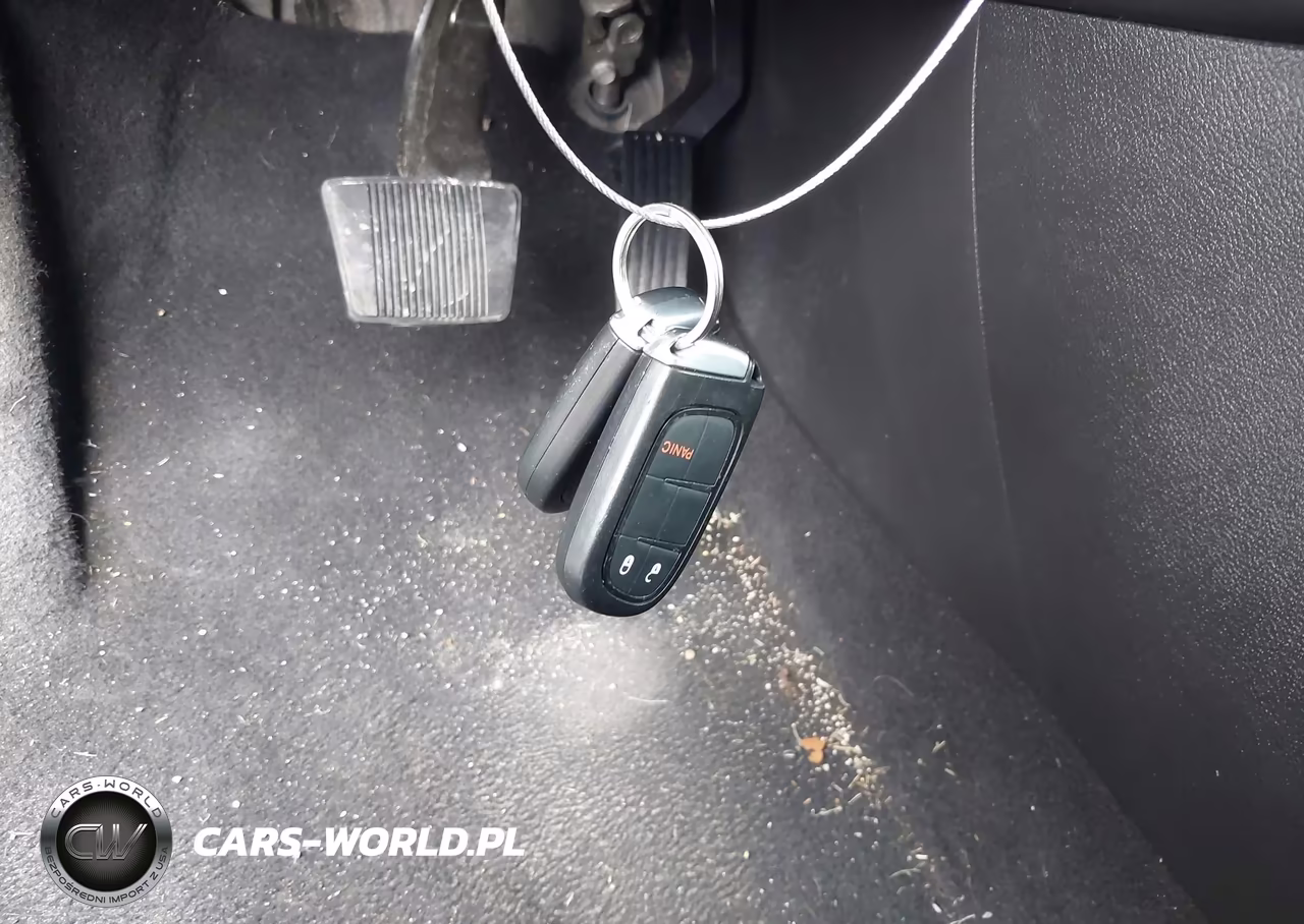2020 Jeep Cherokee Altitude Fwd VIN:1C4PJLLB3LD645443 - 11