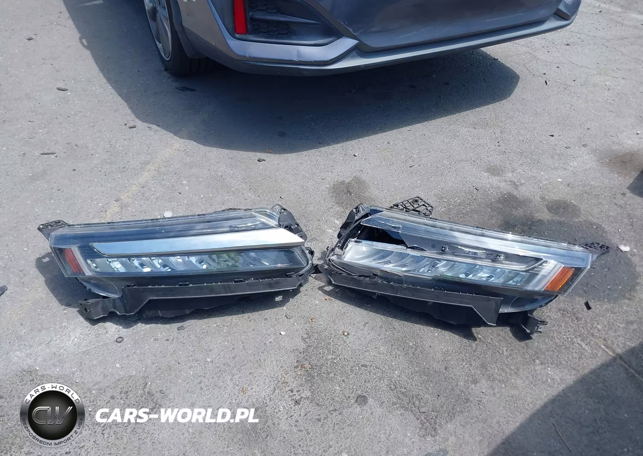 2019 Honda Clarity Plug-In Hybrid VIN:JHMZC5F11KC003078 - 12