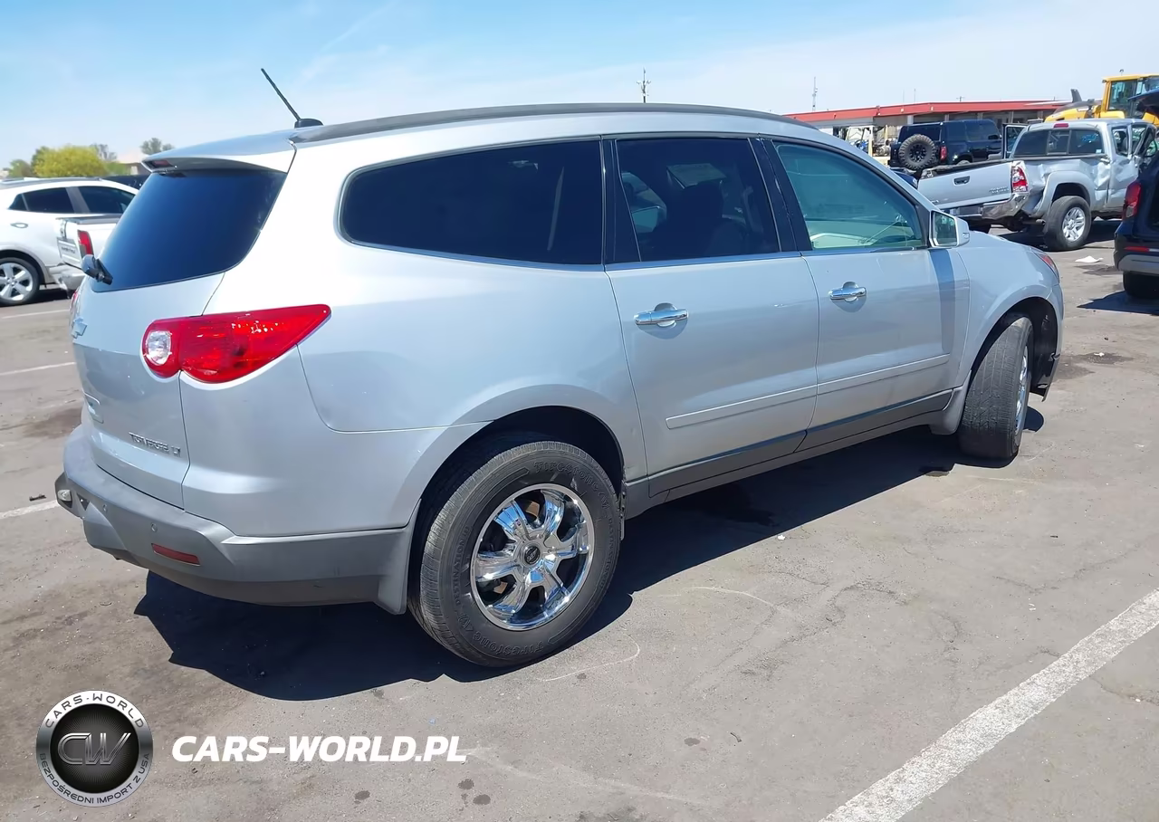 2012 Chevrolet Traverse 1Lt VIN:1GNKVGED5CJ120736 - 4
