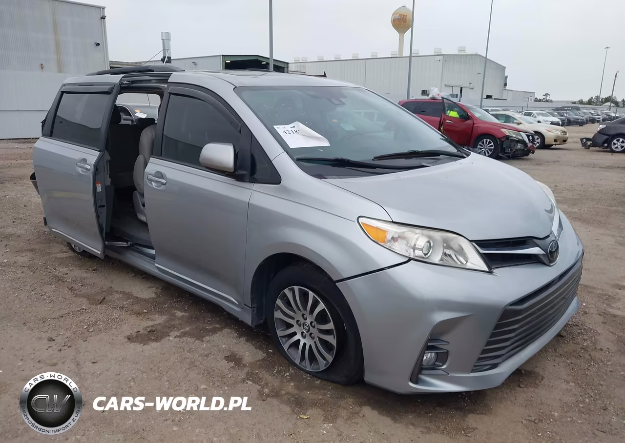 2019 Toyota Sienna Xle 8 Passenger