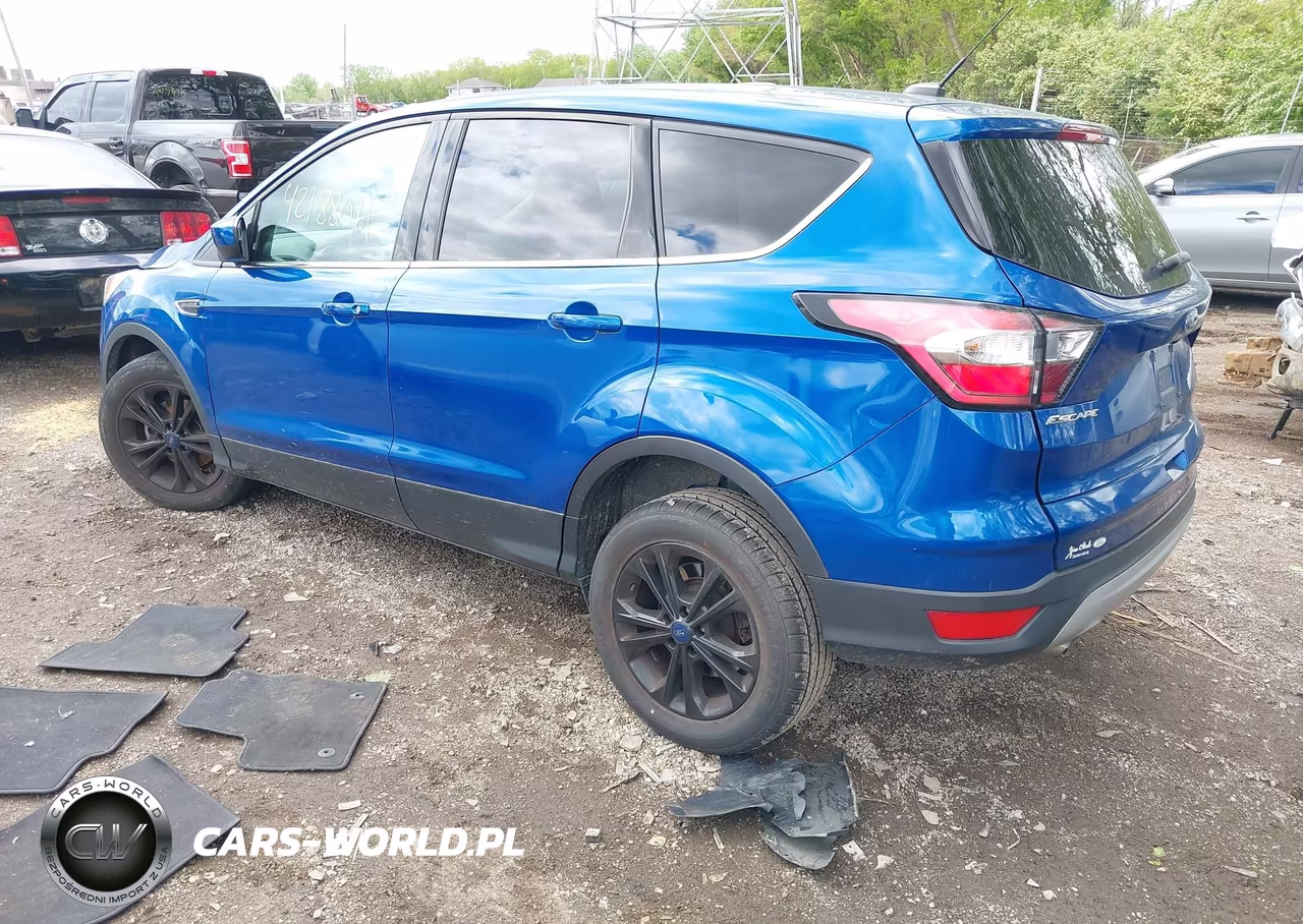 2017 Ford Escape Se VIN:1FMCU0GD9HUE04490 - 3