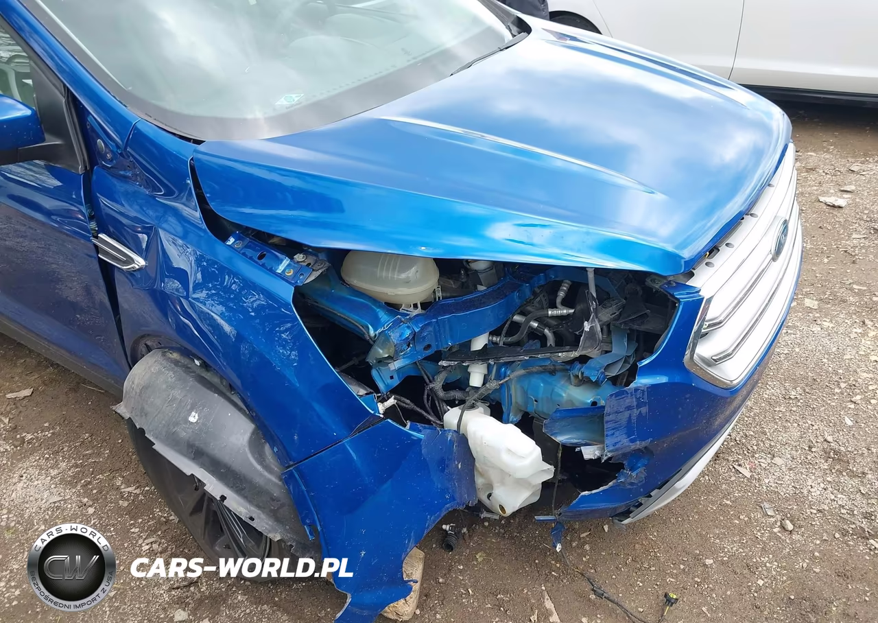 2017 Ford Escape Se VIN:1FMCU0GD9HUE04490 - 6