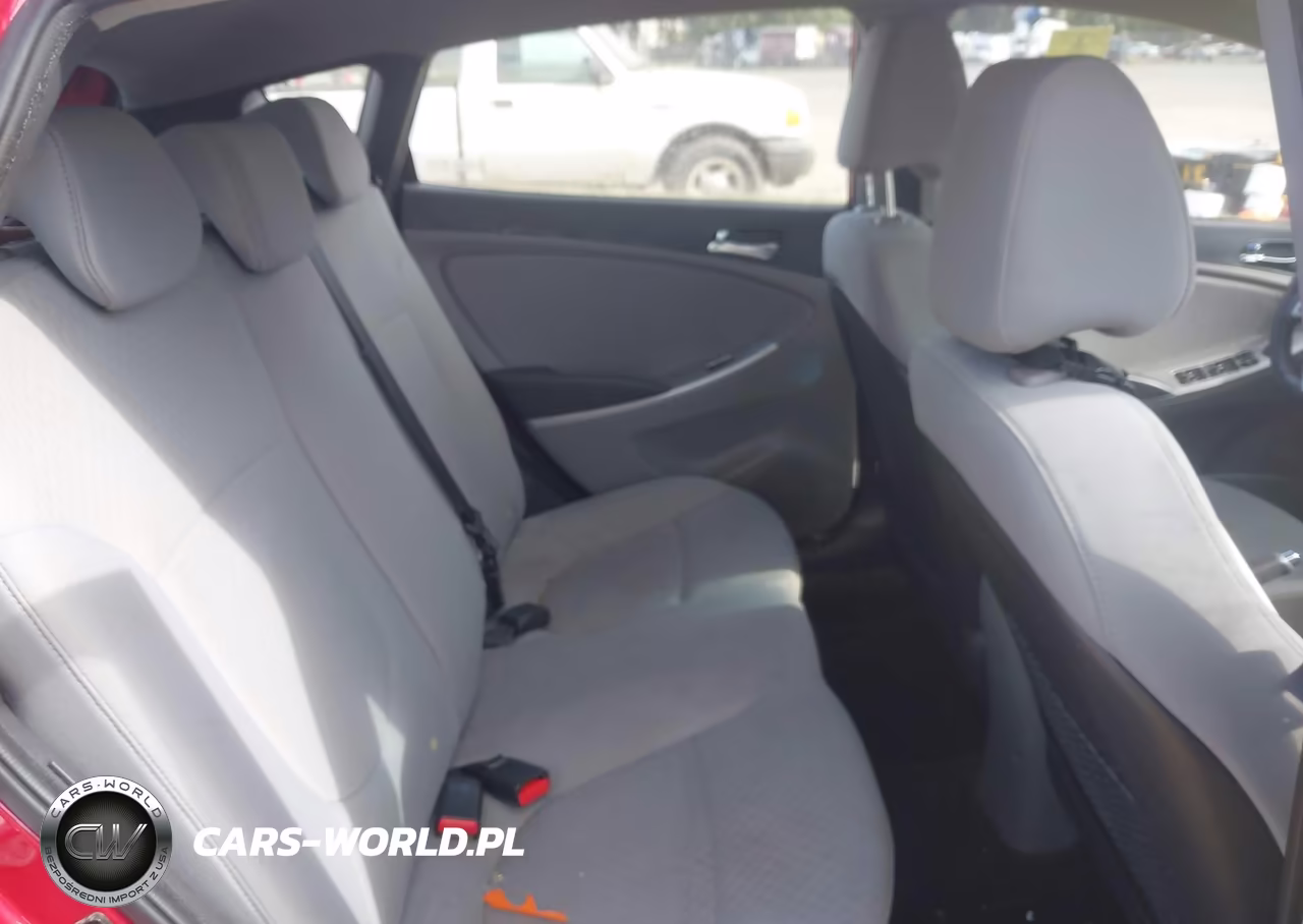 2013 Hyundai Accent Se VIN:KMHCU5AE2DU092294 - 8