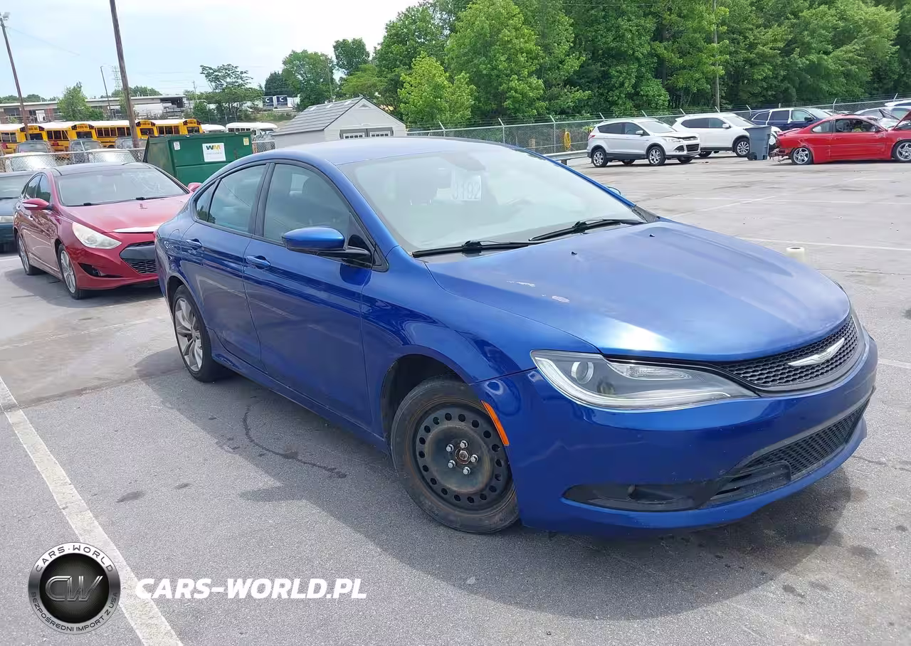 2015 Chrysler 200 S