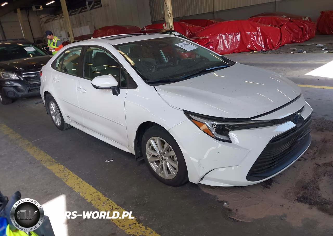 2024 Toyota Corolla Hybrid Le – zdjęcie 1 z 17