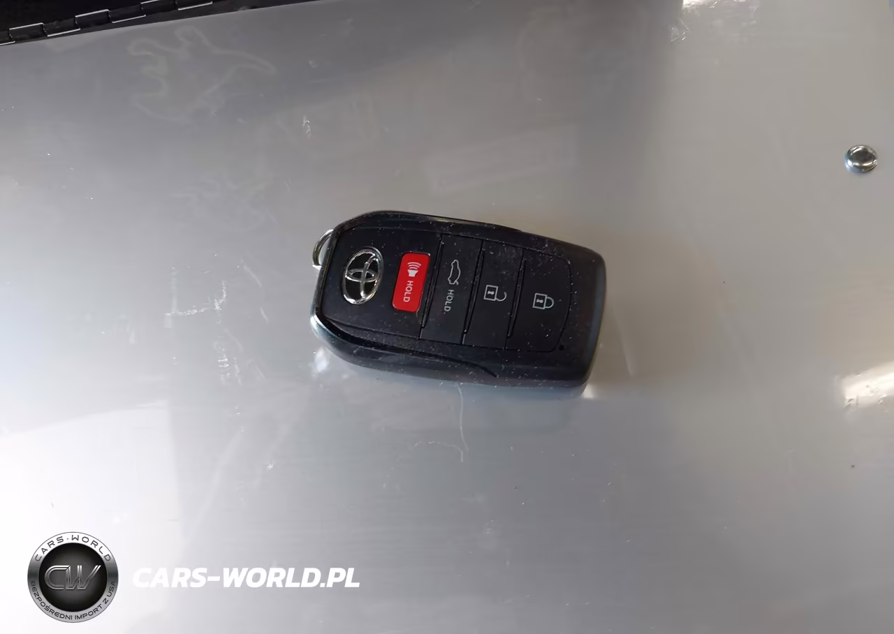 2024 Toyota Corolla Hybrid Le VIN:JTDBDMHE1RJ009804 - 11