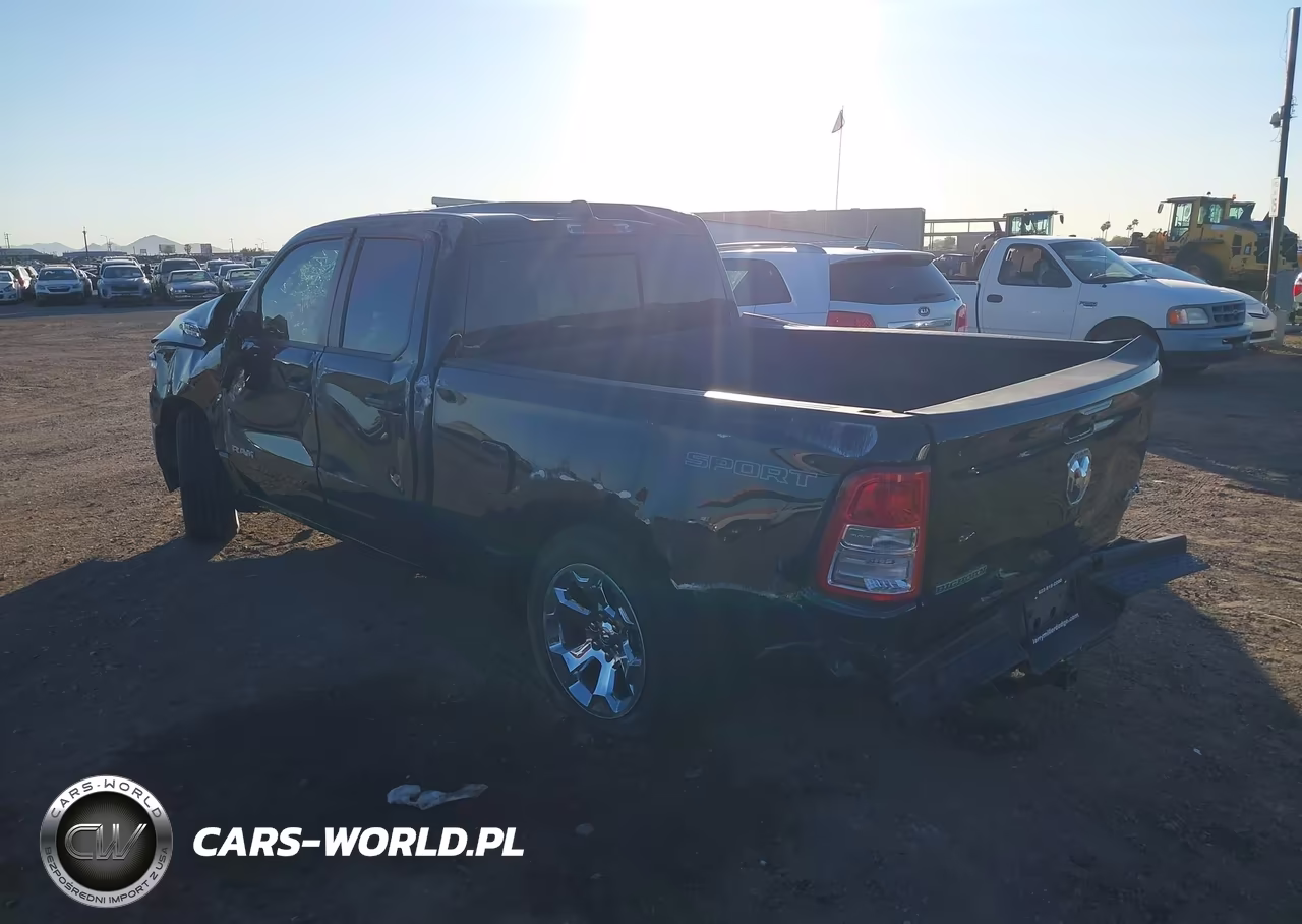 2020 Ram 1500 Big Horn-Lone Star VIN:1C6SRFBT8LN174647 - 3
