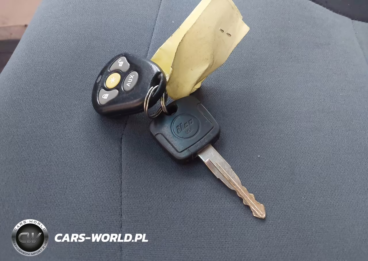 2008 Ford Escape Xlt VIN:1FMCU93158KE03395 - 11