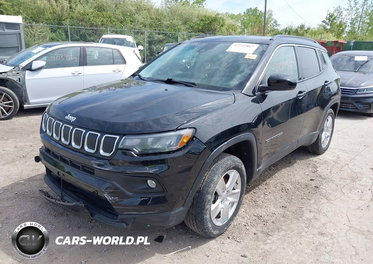 2022 Jeep Compass Latitude 4X4 VIN:3C4NJDBB8NT132250 - 2