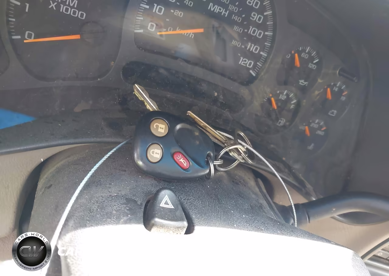 2004 GMC Sierra 3500 Slt VIN:1GTJK33104F104933 - 10