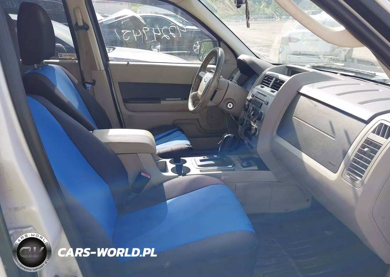 2009 Ford Escape Hybrid VIN:1FMCU59319KC11751 - 5